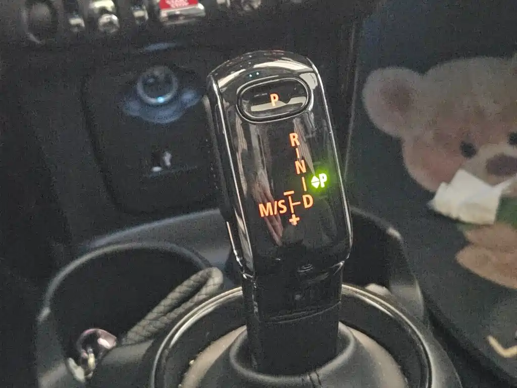 MINI Cooper Artist 2023