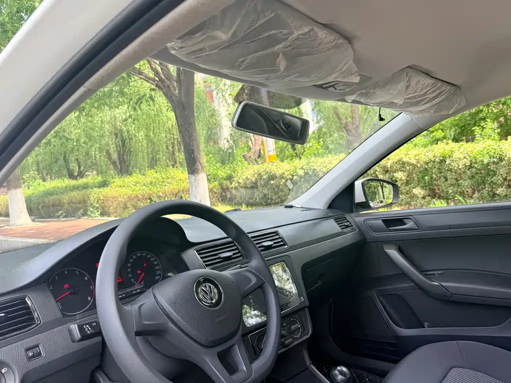 Santana 2016 1.6L Manual Fengshang Edition