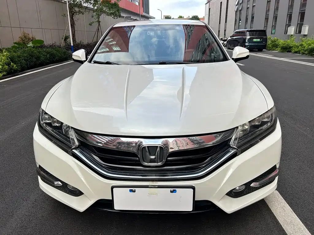 Honda Spirior 2015 2.0L Prestige Edition