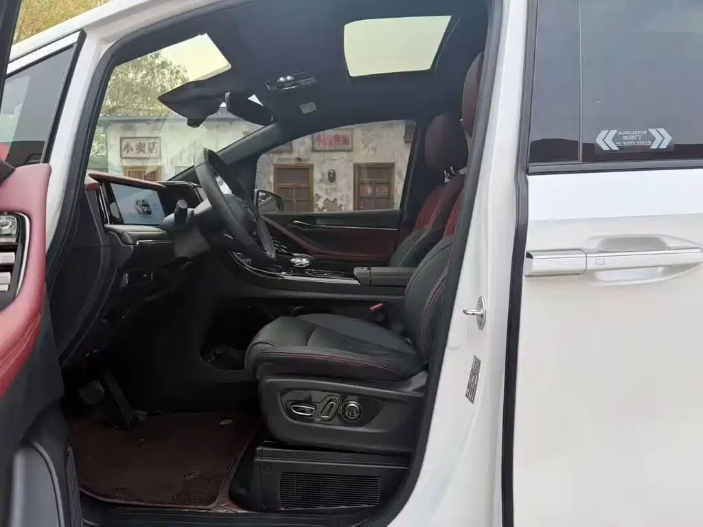 GAC Trumpchi M8 2023 Grandmaster Series 400T Supreme Edition