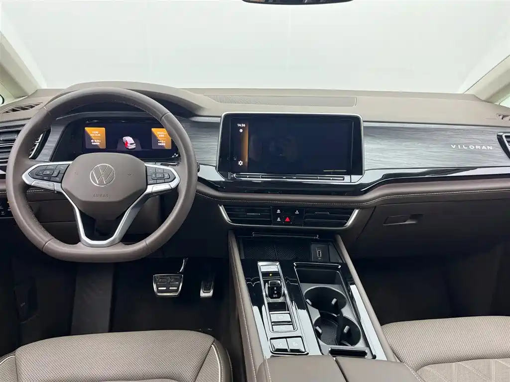 Viloran 2024 380TSI Prestige Edition