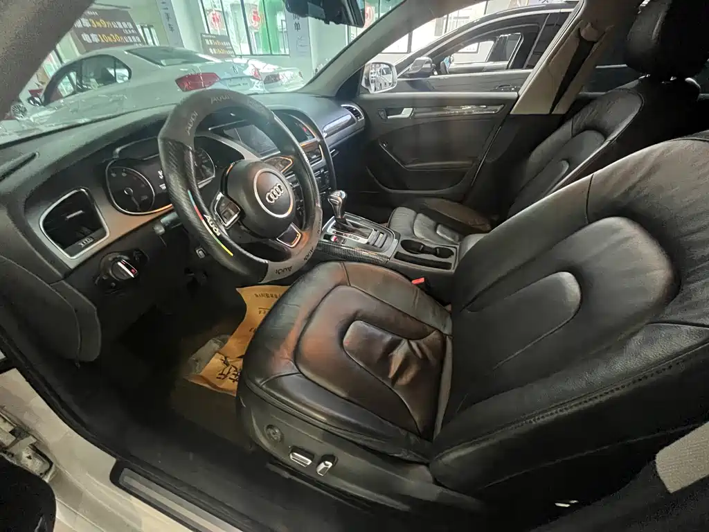 Audi A4L 2013 35 TFSI Automatic Comfort