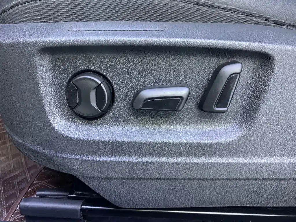 Volkswagen Tharu 2021 280TSI 2WD Comfort Plus