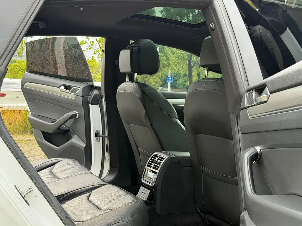 FAW-Volkswagen CC 2019 380TSI Meiyan Edition China VI
