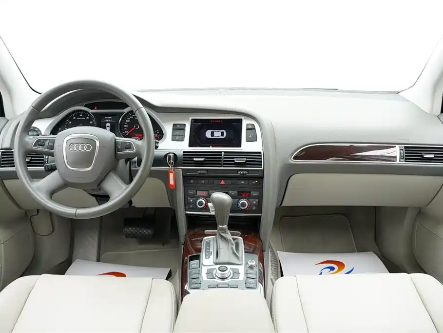 Audi A6L 2010 2.4L Technology Trim