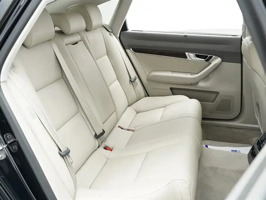 Audi A6L 2010 2.4L Technology Trim