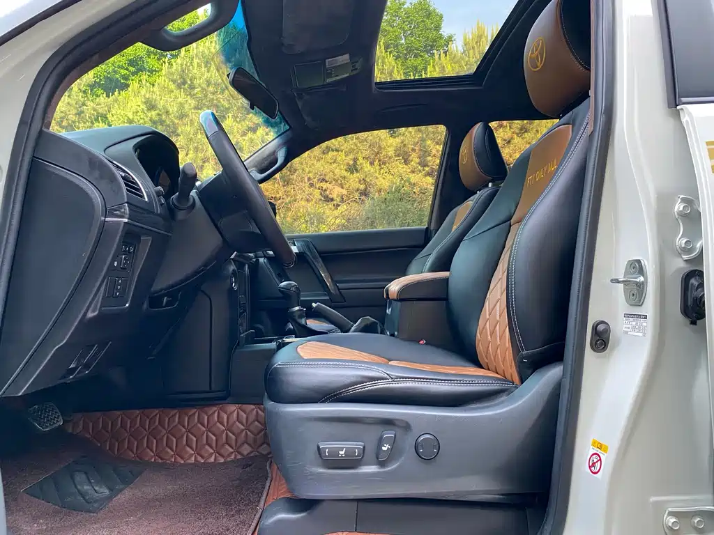 Prado 2018 3.5L Automatic TX-L Rear-Mounted Spare Tire