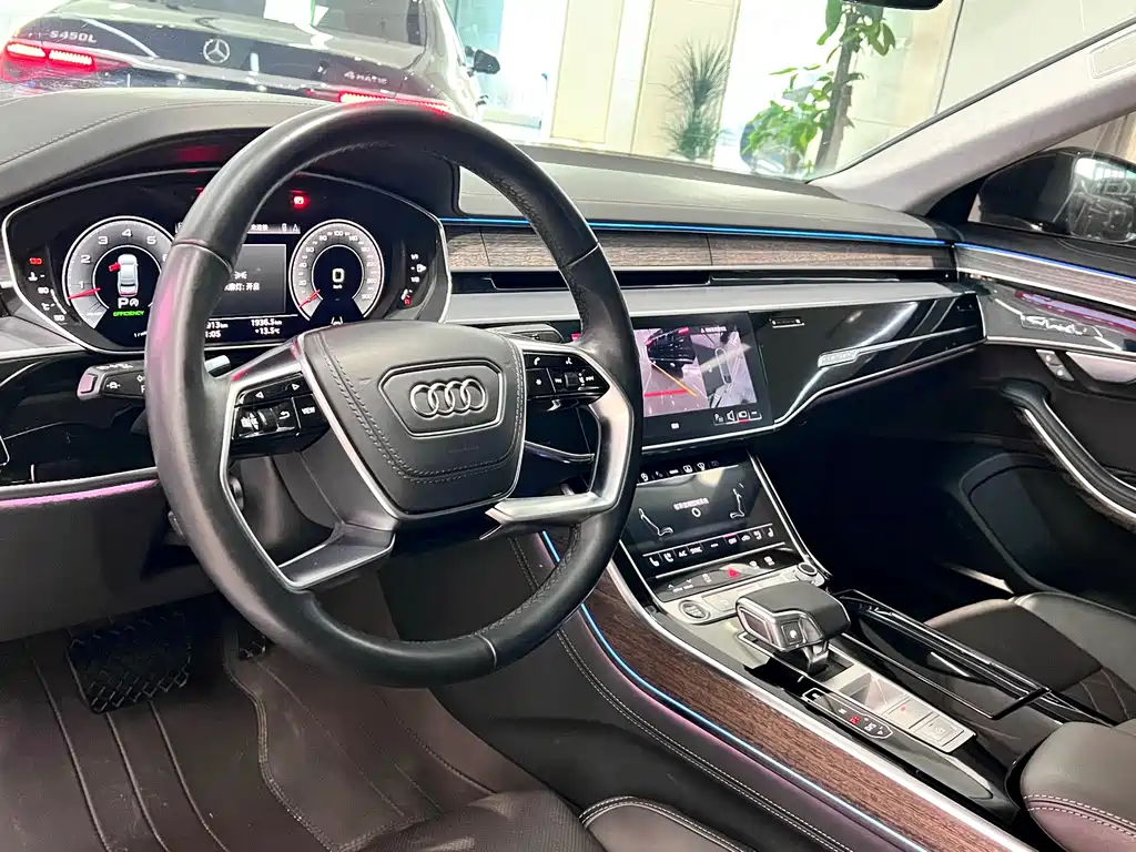 Audi A8L 55 TFSI quattro Flagship Edition 2024