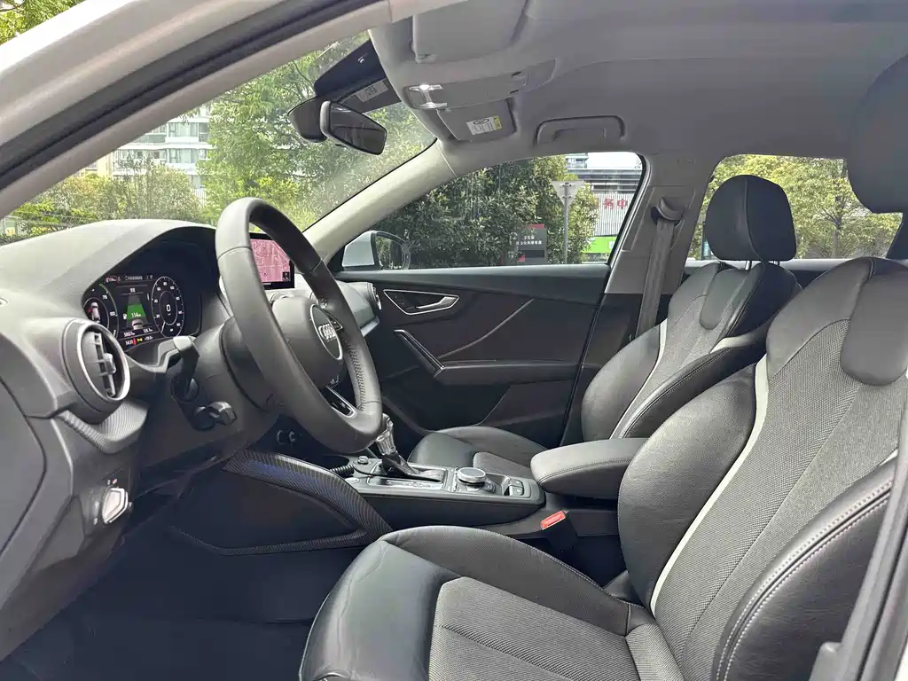 Audi Q2L e-tron 2019 Pure Electric Zhiku Trim