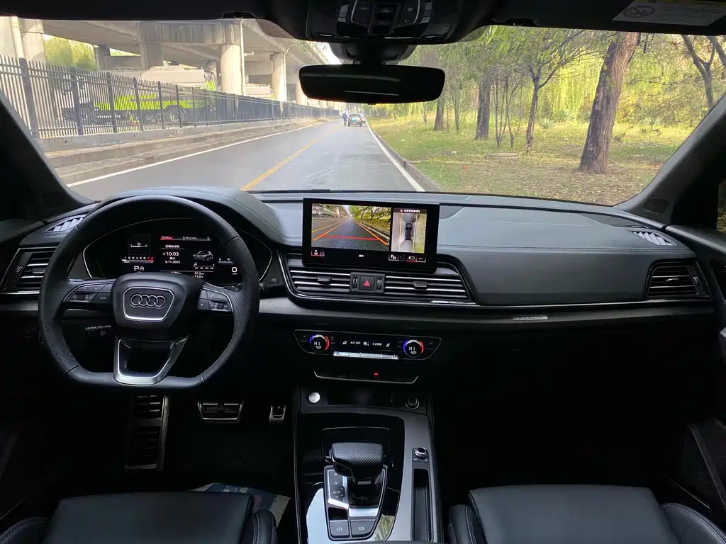 Audi Q5L 2024 45 TFSI Luxury Dynamic Edition