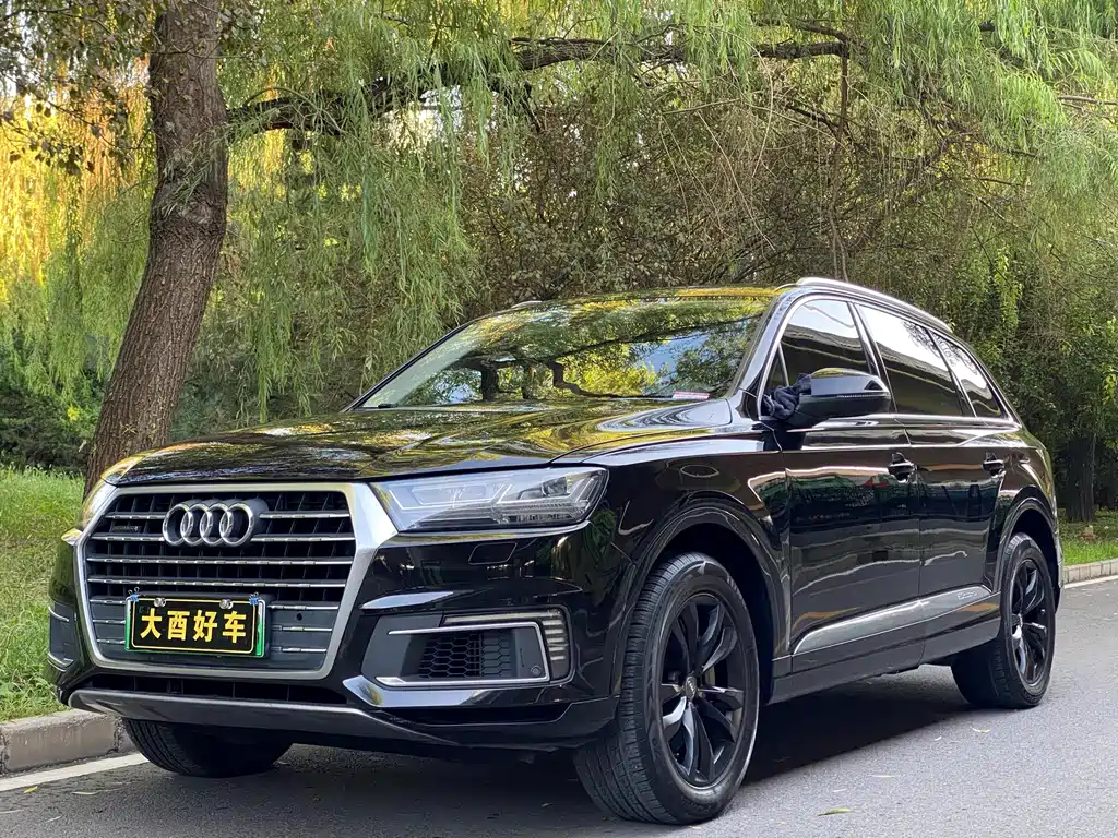 Audi Q7 e-tron 2019 55 e-tron