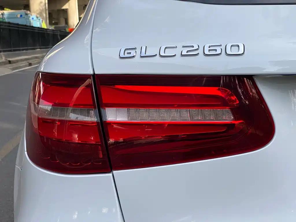 Mercedes-Benz GLC 2019 GLC 260 L 4MATIC Dynamic