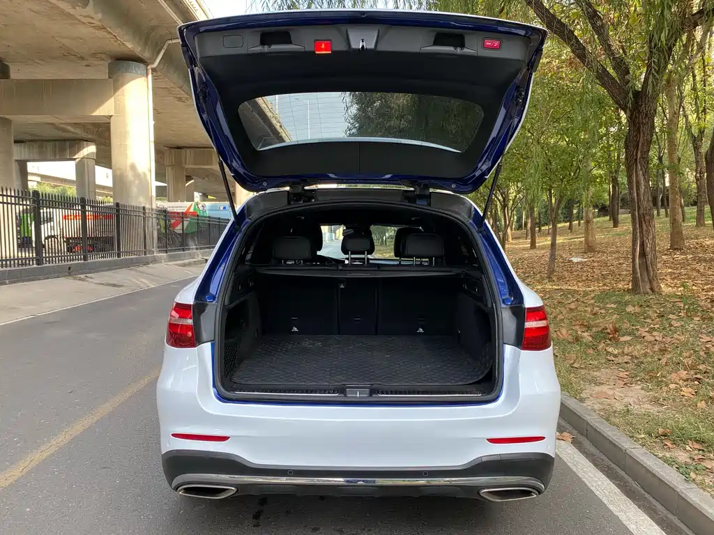 Mercedes-Benz GLC 2019 GLC 260 L 4MATIC Dynamic