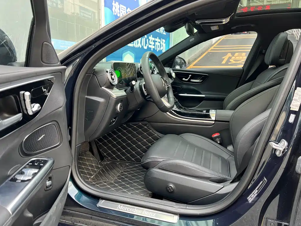 Mercedes-Benz C-Class 2024 Facelift II C 260 L Sport Edition