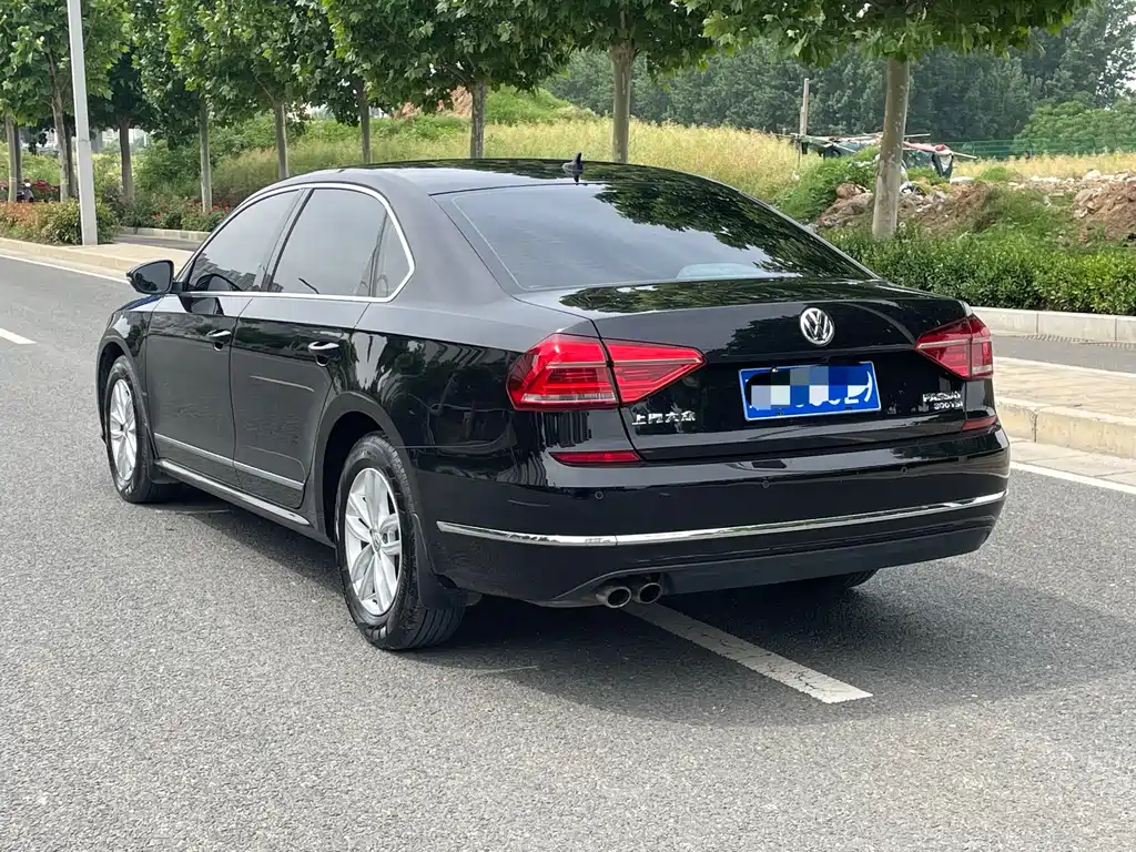 Passat 2017 330TSI DSG Zunrong Edition