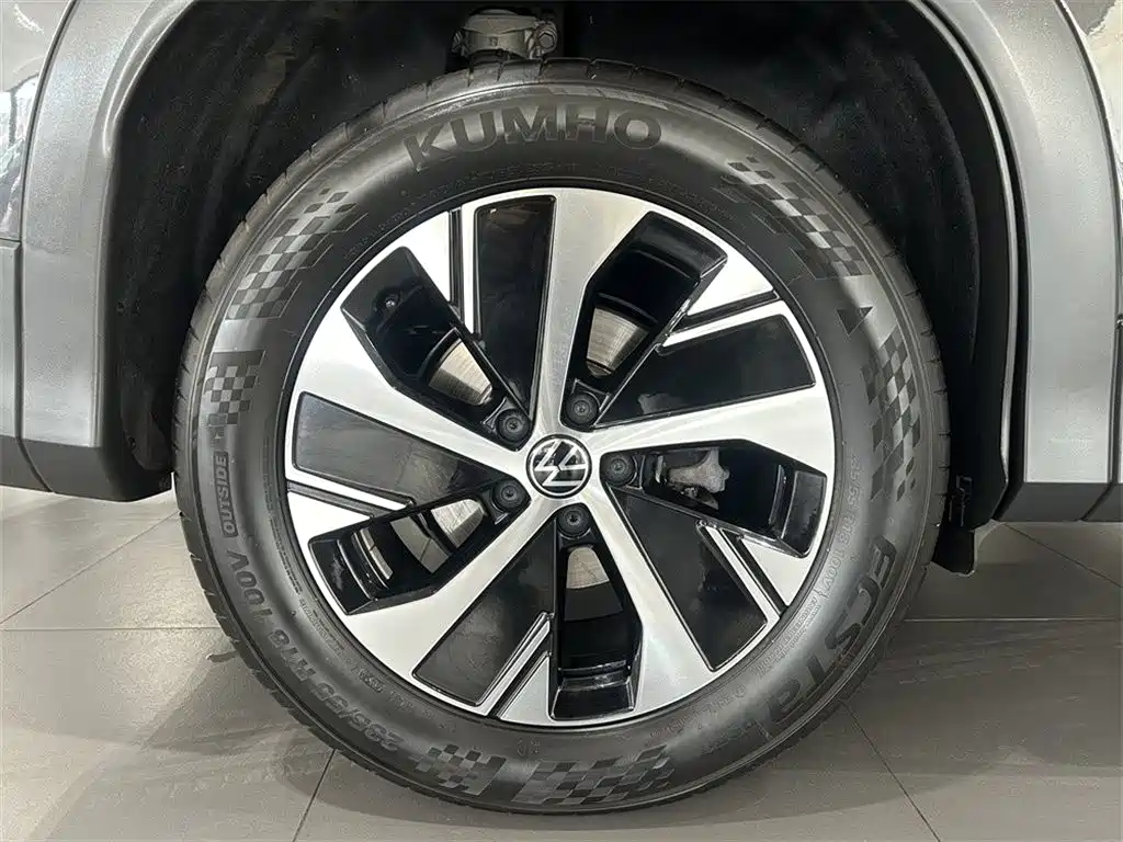 Volkswagen Tayron L 2025 330TSI FWD Elite