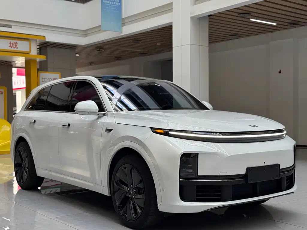 Li Auto L7 2023 Pro