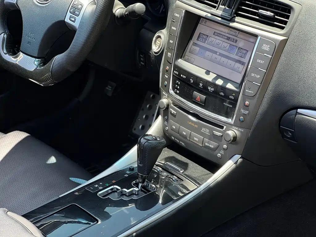 Lexus IS 2011 250C