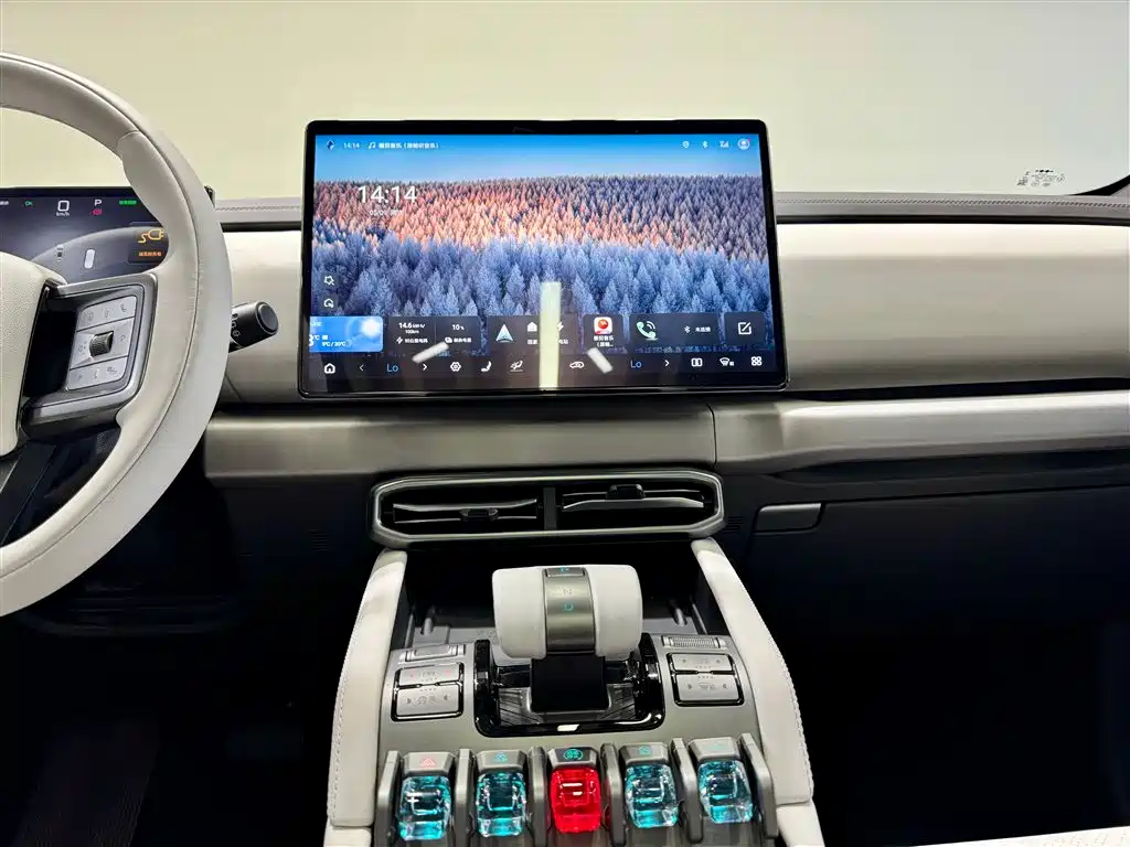 Titan 3 2025 501KM RWD Max