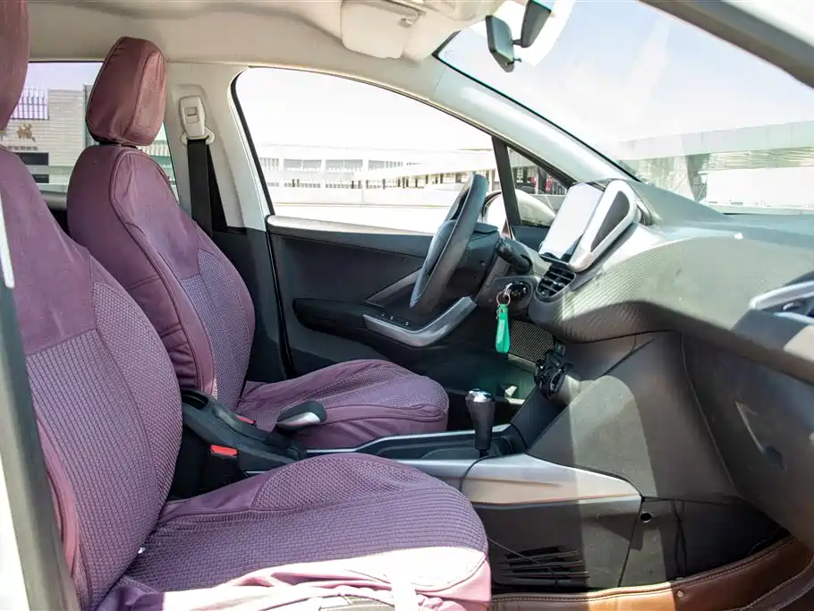 Peugeot 2008 2014 1.6L Automatic Trend Edition