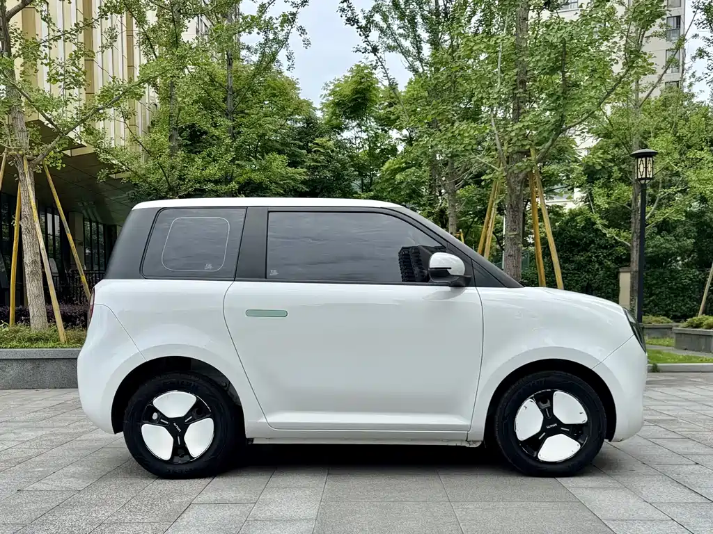 Changan Lumin 2022 210km Sweet Edition