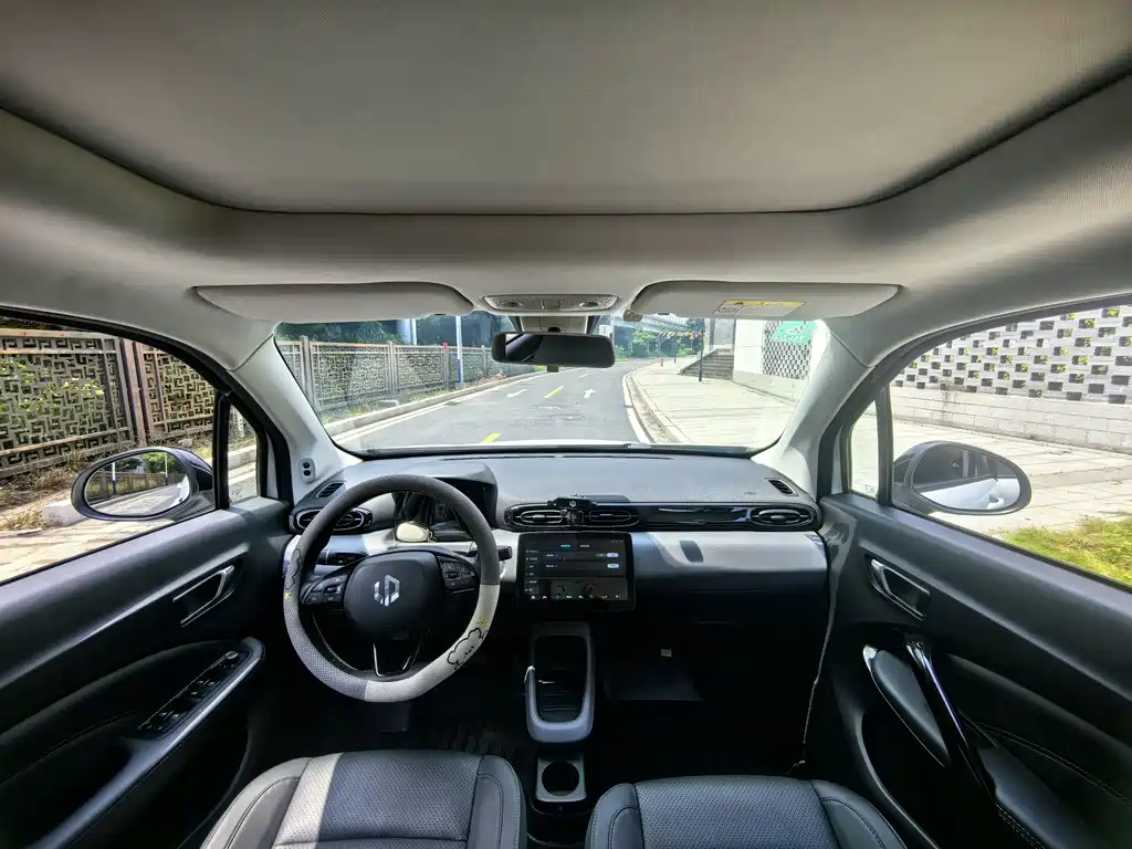 Leapmotor T03 2020 400 Luxury Edition