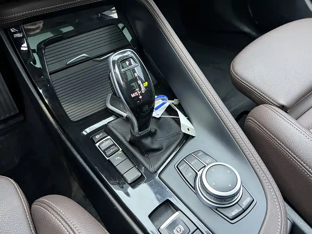 BMW X1 2021 sDrive20Li Premium