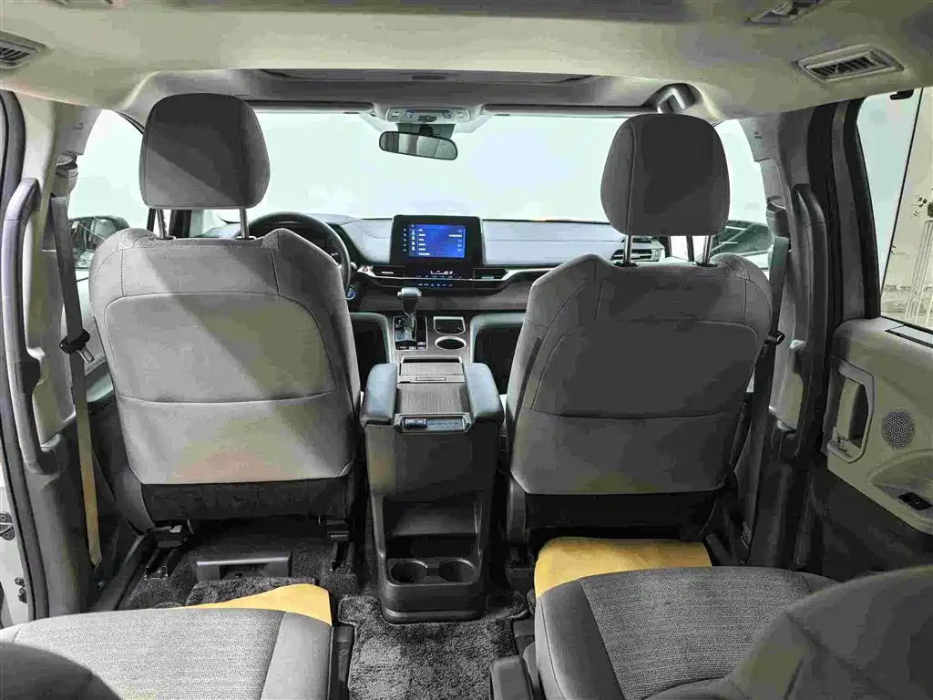 Toyota Sienna 2021 2.5L Hybrid Comfort Edition