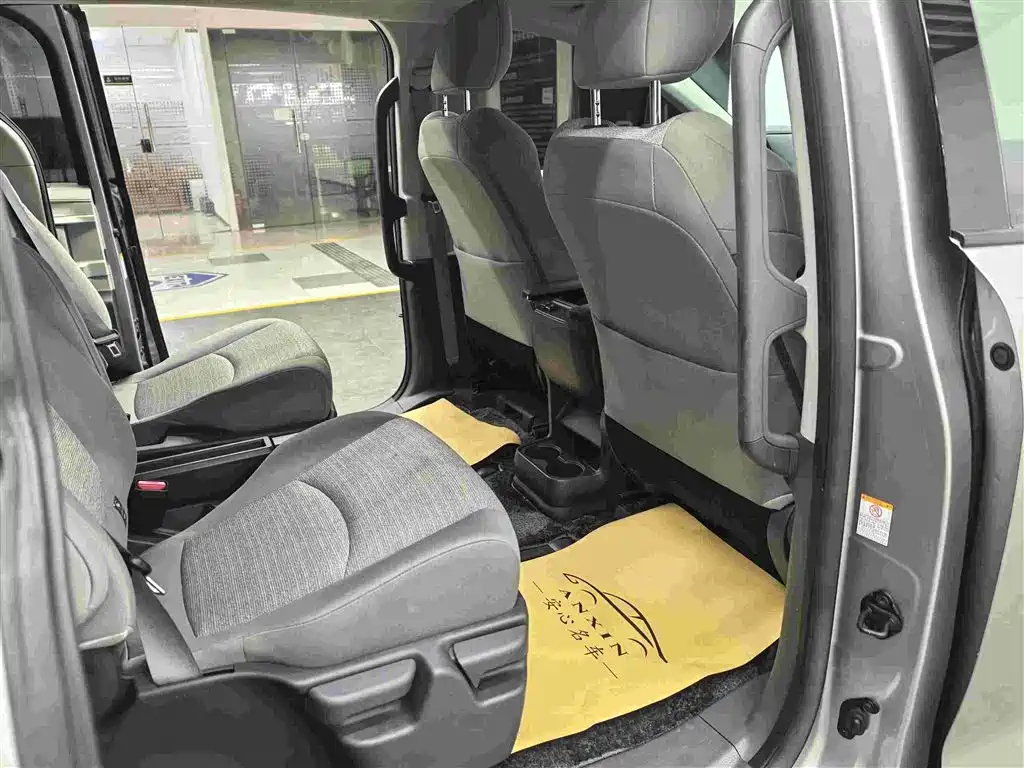 Toyota Sienna 2021 2.5L Hybrid Comfort Edition