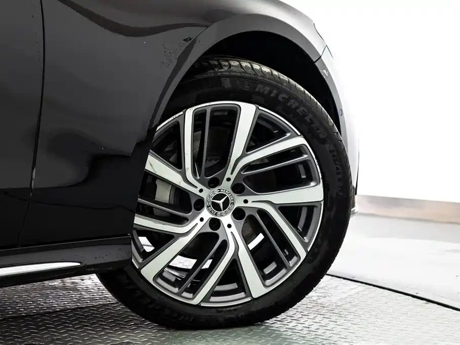 Mercedes-Benz E-Class 2025 Model Update E 300 L Fashion Edition