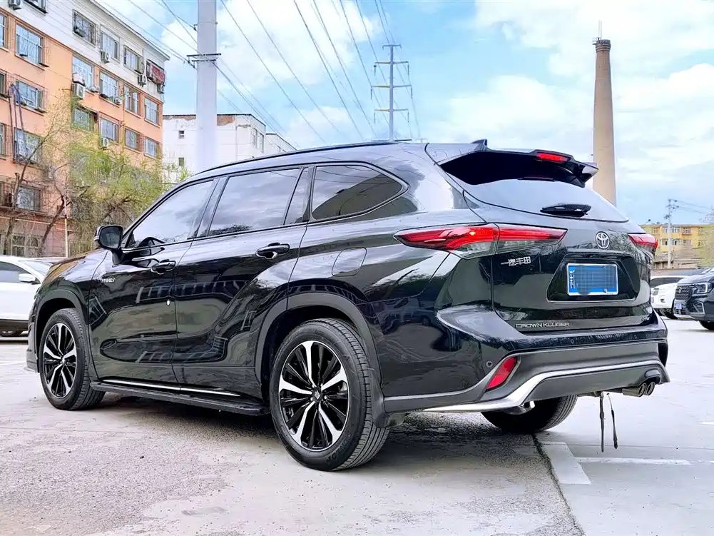 Toyota Crown Kluger 2023 2.5L HEV AWD Premium