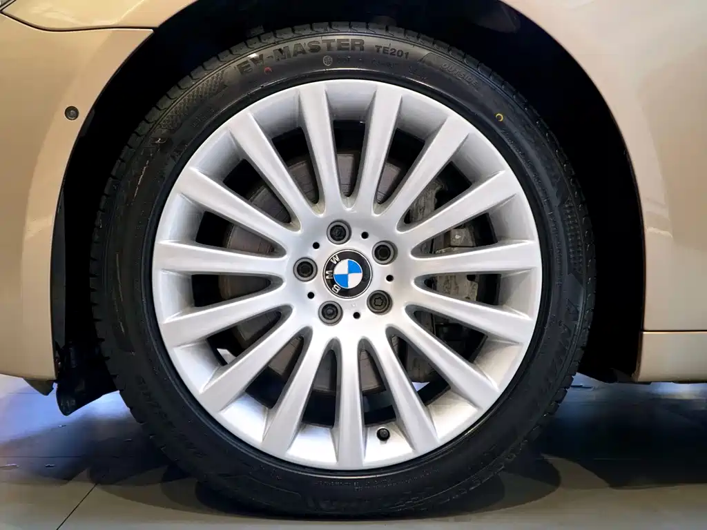 BMW 7 Series 2010 760Li