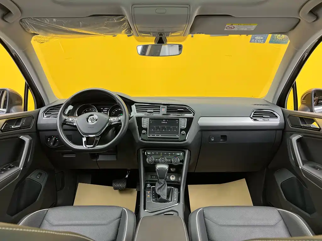 Volkswagen Tiguan L 2017 330TSI Automatic FWD Flagship Edition
