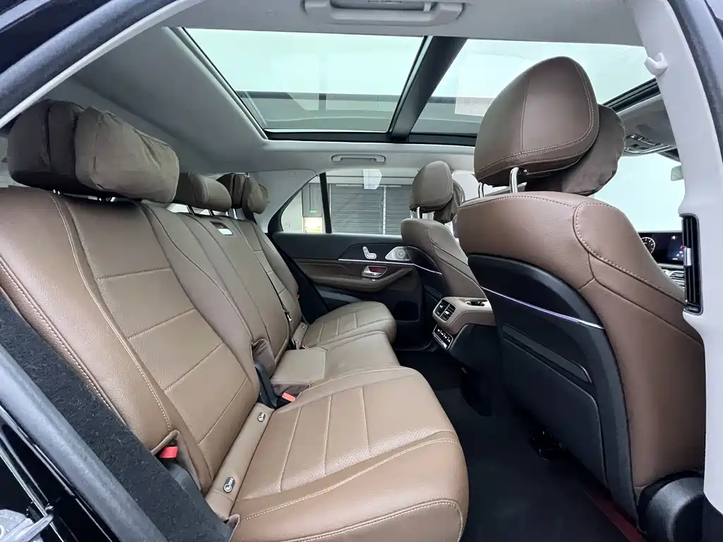 Mercedes-Benz GLE 450 4MATIC Luxury 2025