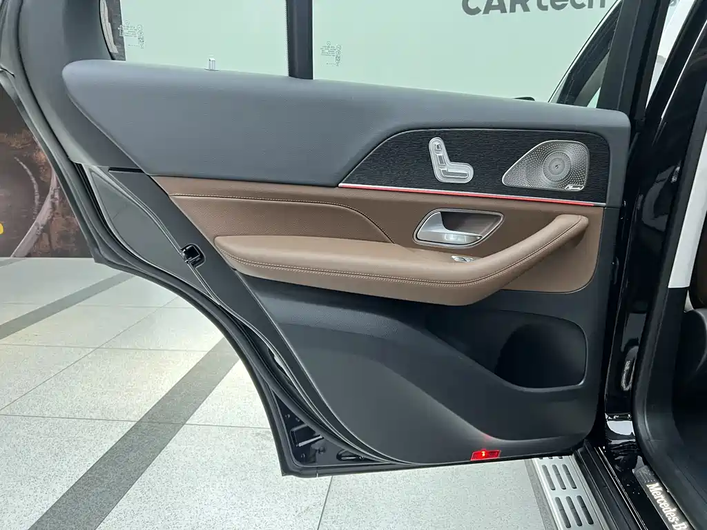 Mercedes-Benz GLE 450 4MATIC Luxury 2025
