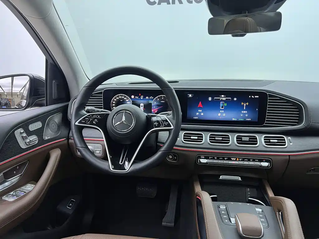Mercedes-Benz GLE 450 4MATIC Luxury 2025