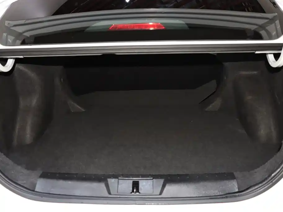 Geely Emgrand 2021 UP 1.5L CVT Luxury