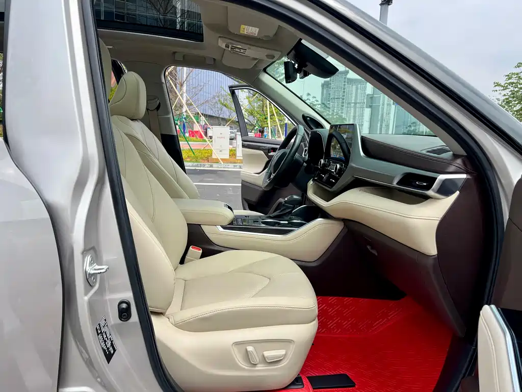 Toyota Highlander 2022 Hybrid 2.5L AWD Premium 7-Seater