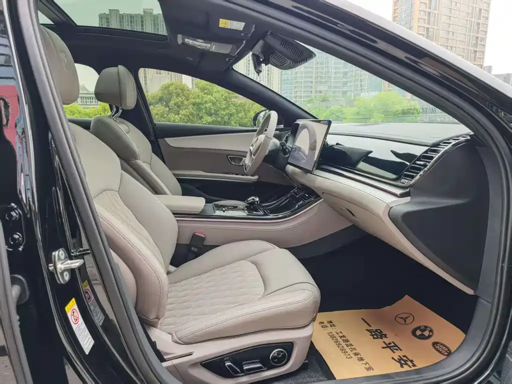 BYD Han 2025 DM-i 125KM Premium