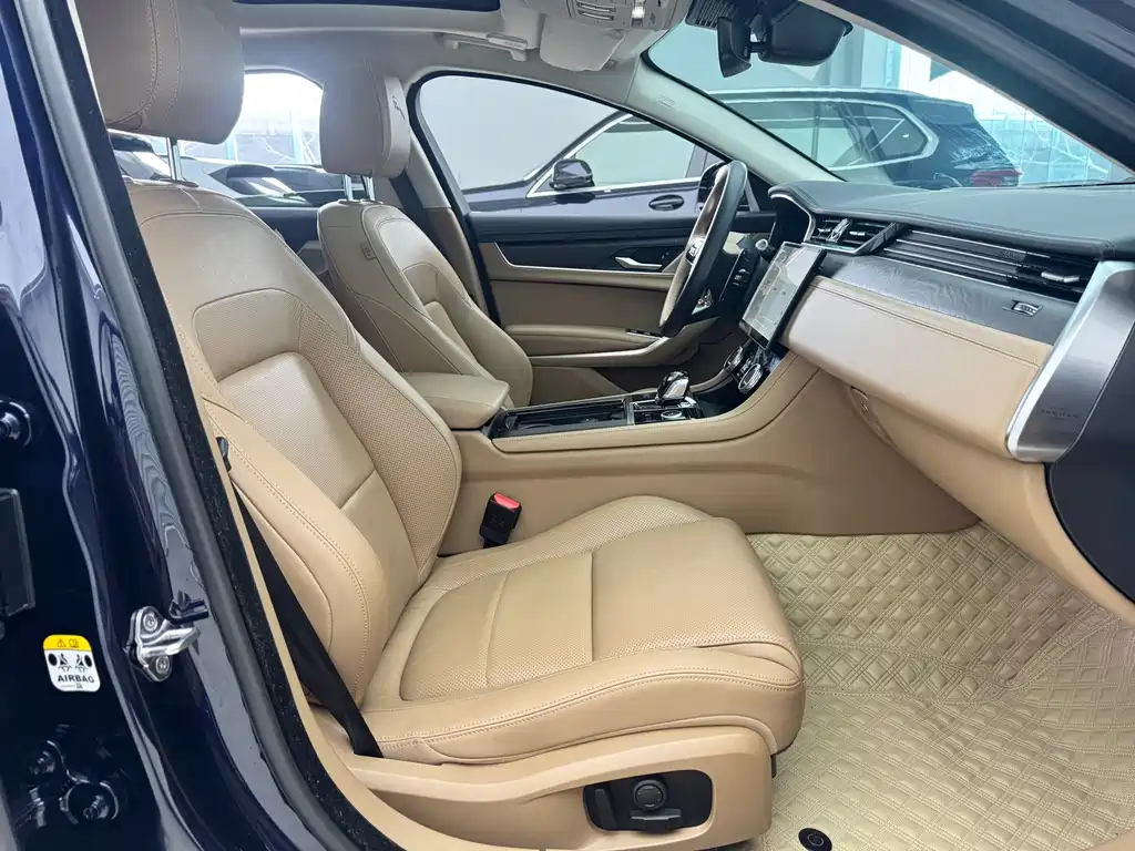 Jaguar XFL 2022 2.0T P250 RWD Luxury Edition