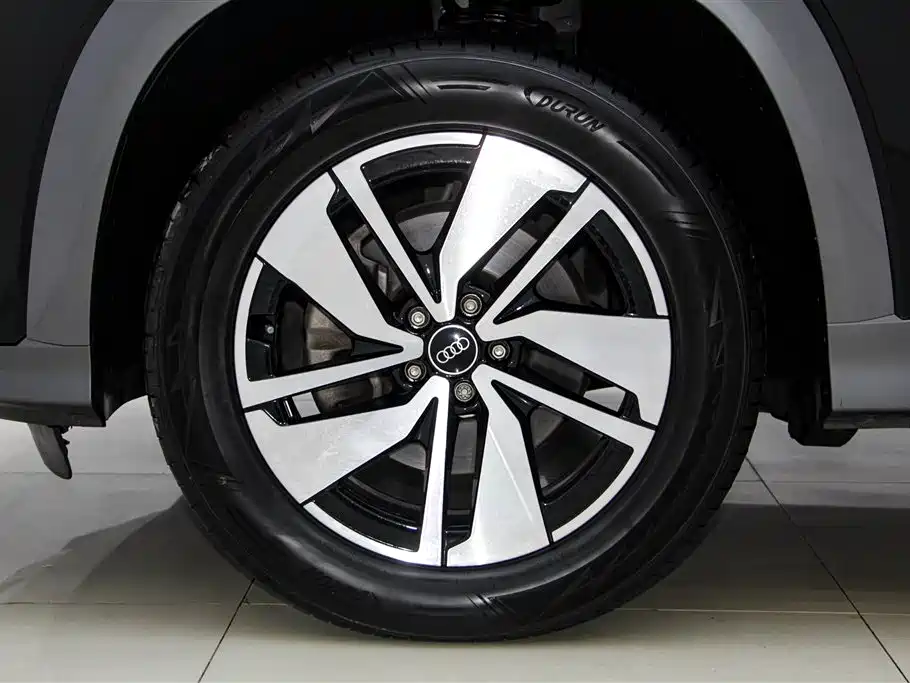 Audi Q6 2024 40 TFSI quattro Guanyun Edition Yulin Package 7-Seater