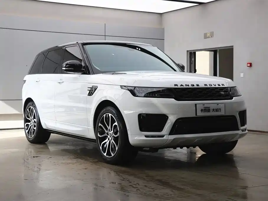 Range Rover Sport 2021 3.0 L6 HSE Dynamic Black Edition