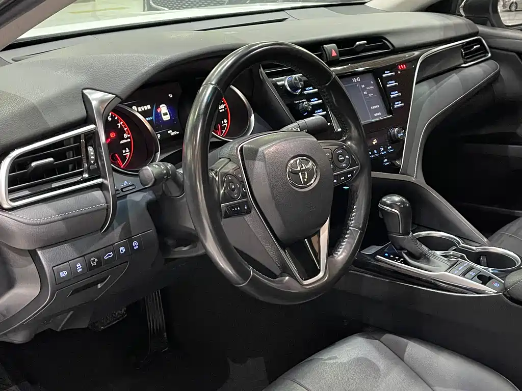 Camry 2019 2.5S Fengshang Edition China V