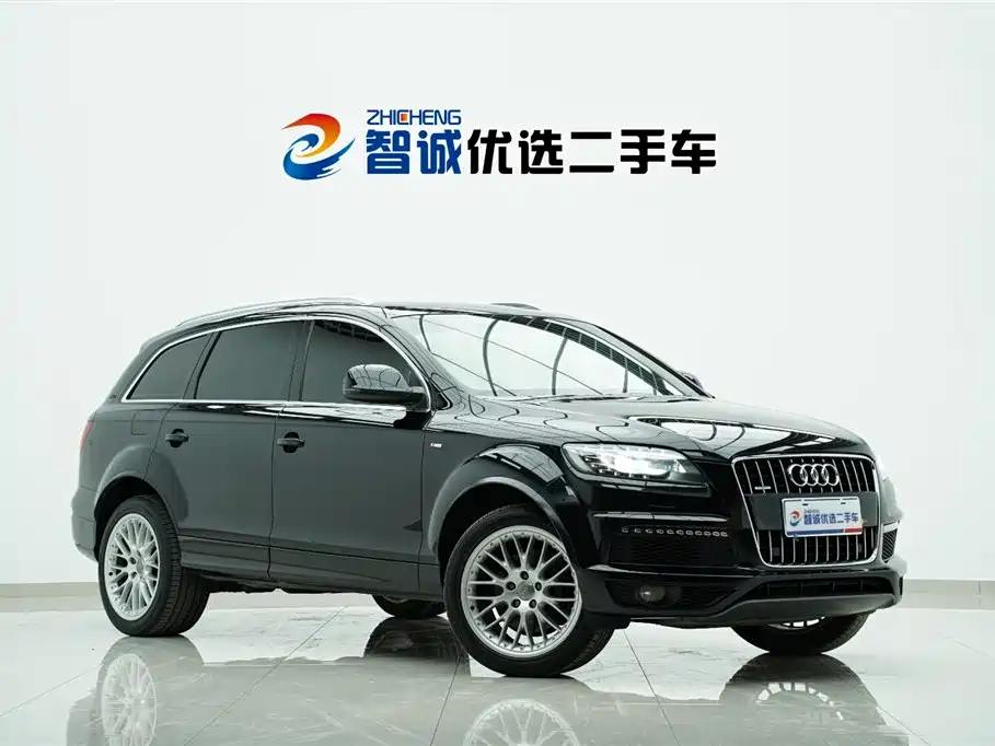 Audi Q7 2011 3.0 TFSI Exclusive (200kW)
