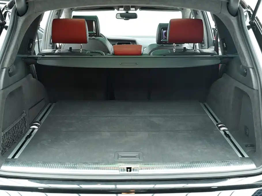 Audi Q7 2011 3.0 TFSI Exclusive (200kW)