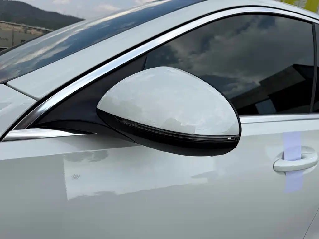 Mercedes-Benz C-Class 2023 C 260 L Sport