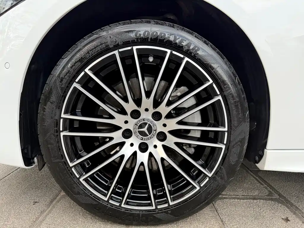 Mercedes-Benz C-Class 2023 C 260 L Sport