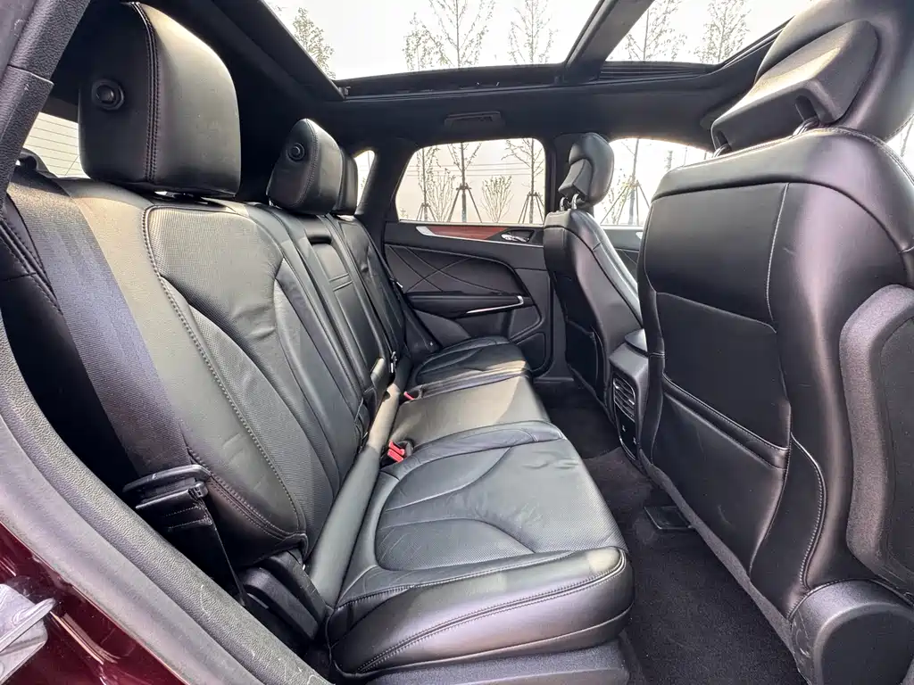 Lincoln MKC 2019 2.0T AWD Reserve Edition China VI