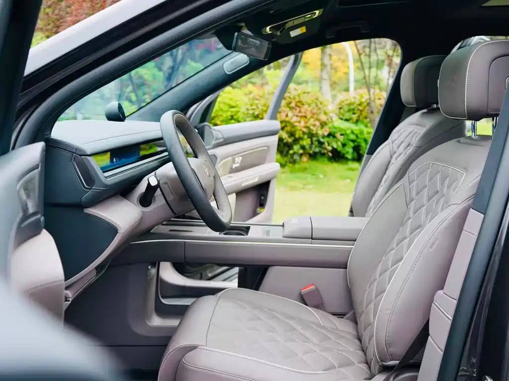NIO ES8 2026 Six-Seater Executive Luxury Edition