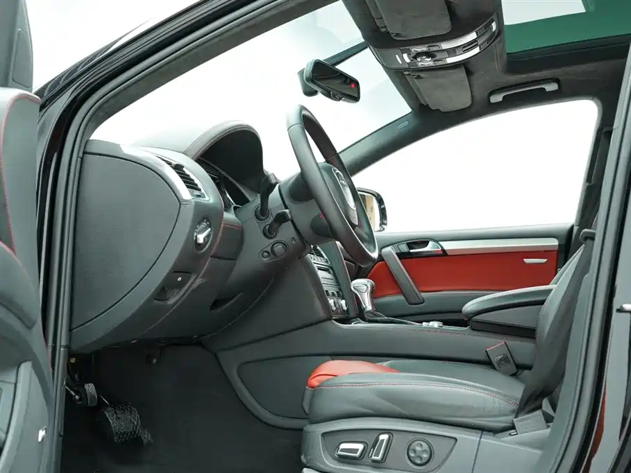 Audi Q7 2012 3.0 TFSI Exclusive 200kW